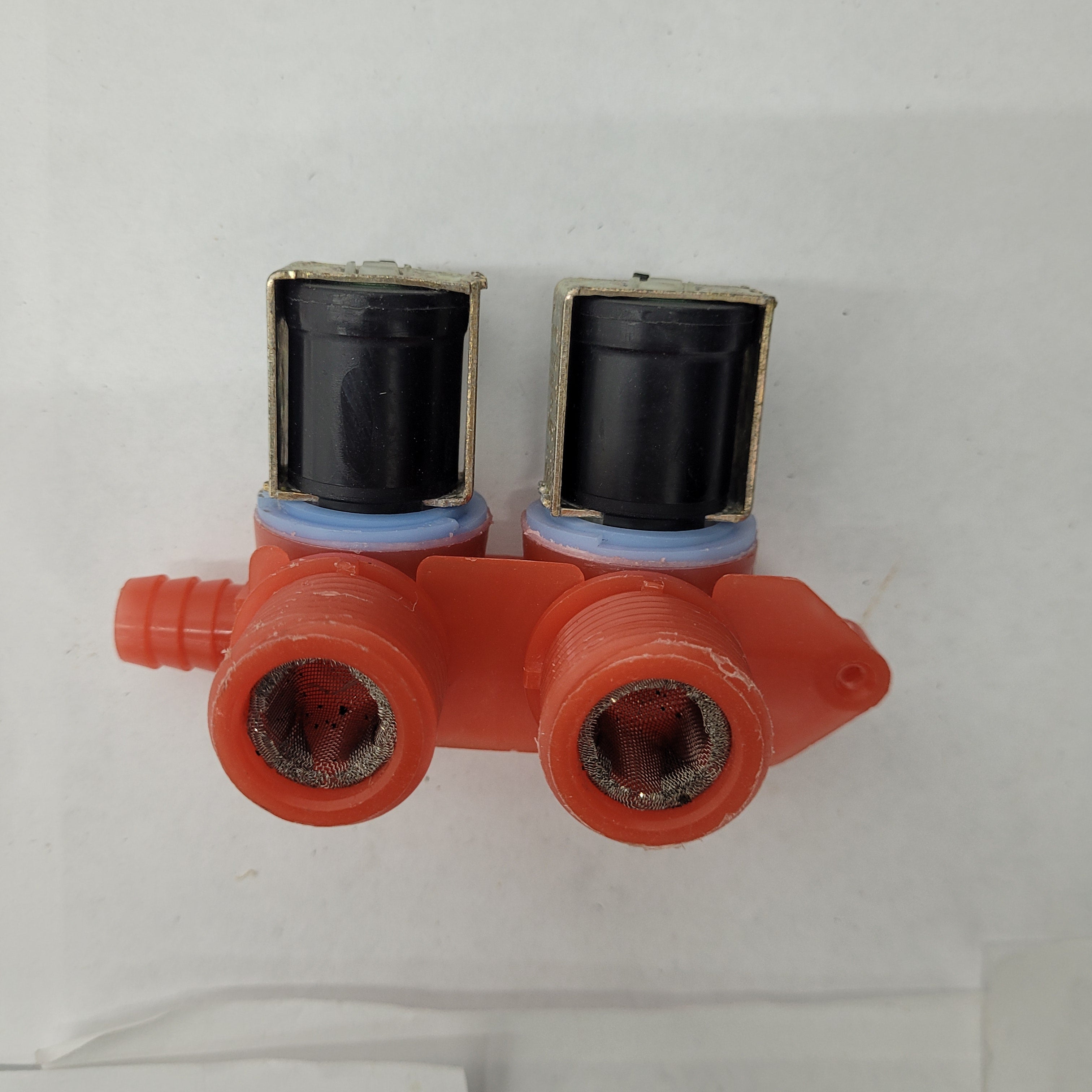 Whirlpool Washer water inlet valve kit 3952163 Whirlpool Washer water inlet valve kit 3952163